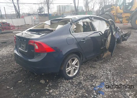 2014 Volvo S60 T5 z USA, uszkodzony, nr VIN YV1612FS3E2271670